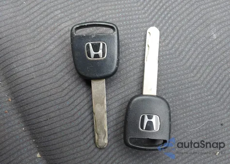 2009 Honda Fit z USA, uszkodzony, nr VIN JHMGE88229S053920